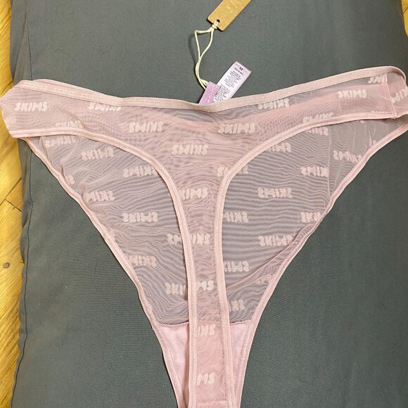 underwear Skims - Picture 2 of 5